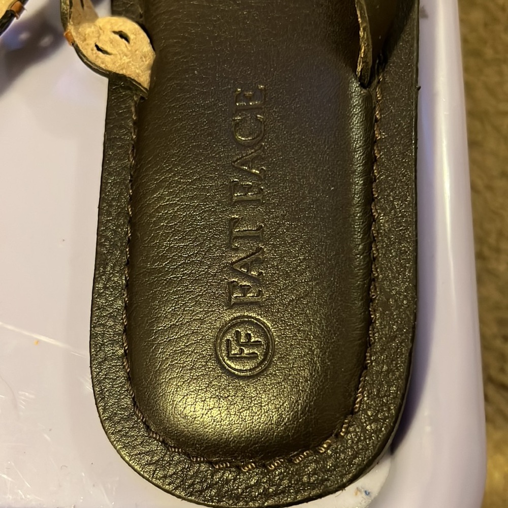 Fat Face dark brown leather flip flops Size 8 - Picture 8 of 9